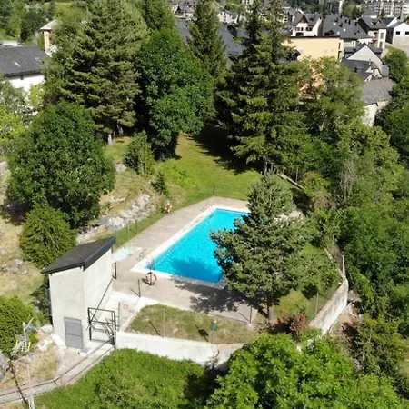 Arriel 28:24 דירה