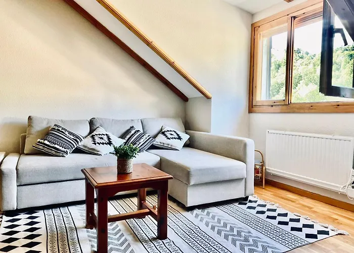 Arriel 28:24 דירה אסקרילה